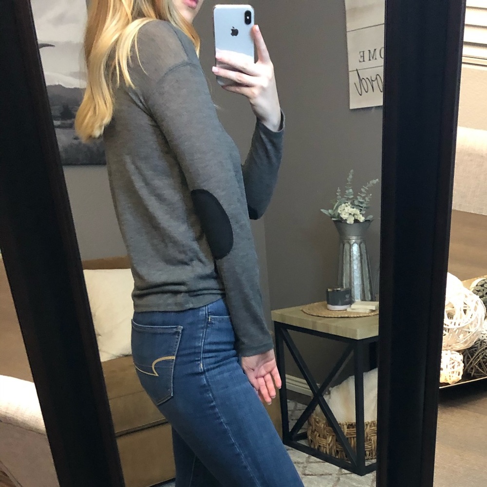 FLASH SALE🔥 Zara Trafaluc Long Sleeve Shirt